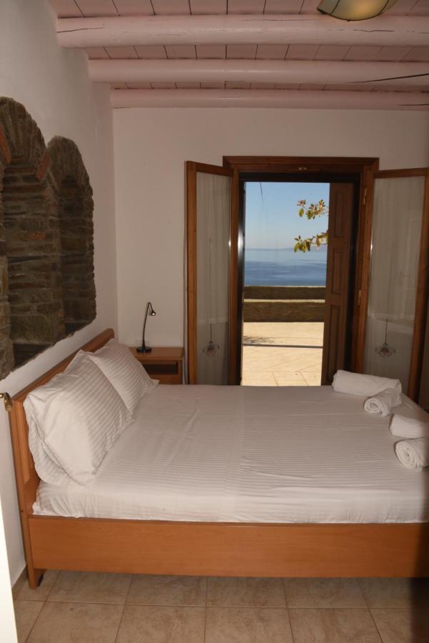 Case de vacanță Andros Escape